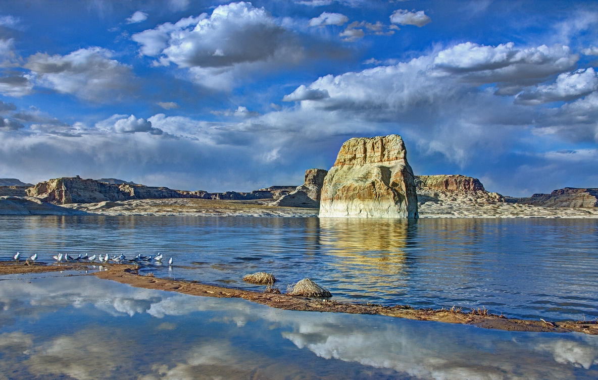 Lone Rock, Wahweap Bay, Glen Canyon National Recreation Area, Near Page, Arizona\n\n12 May, 2012