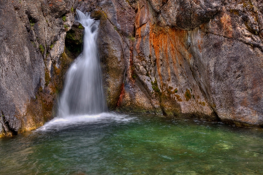 Cat Creek Falls\n\nKananaskis Country, Alberta\n\n7 September, 2009