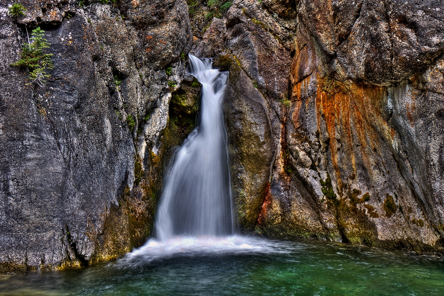 Cat Creek Falls\n\nKananaskis Country, Alberta\n\n7 September, 2009