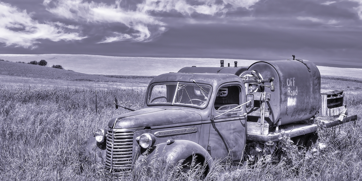 Ed Hamilton Road, Near Diamond, Washington\n\n29 July, 2013
